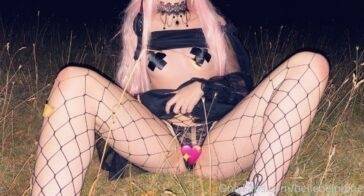 Belle Delphine Night Time Outdoor Onlyfans Leaked on fansgirls.net