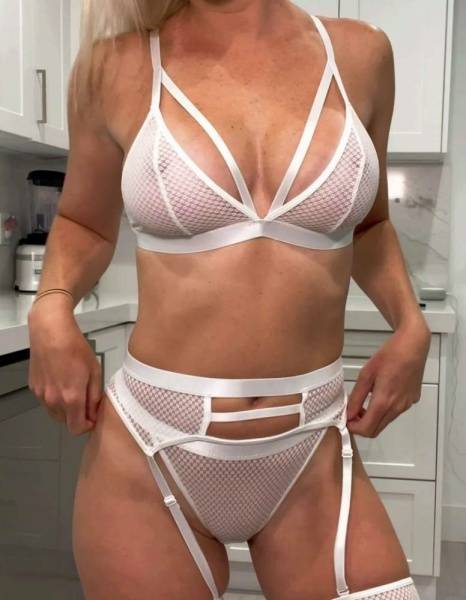 Vicky Stark Nude Garter Belt Lingerie Onlyfans Video Leaked on fansgirls.net