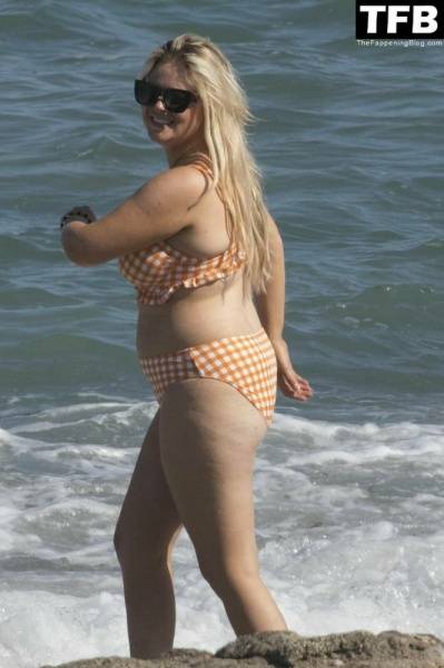 Emily Atack is Seen Having Fun by the Sea and Doing a Shoot on Holiday in Spain - Spain on fansgirls.net