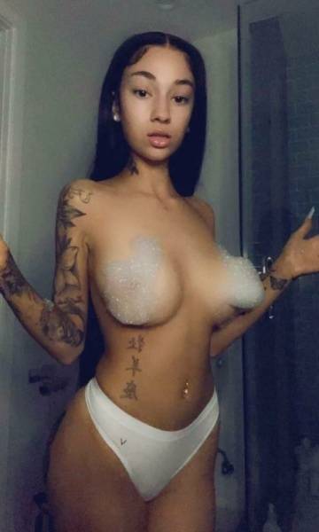 Bhad Bhabie Topless Onlyfans Porn Leaked on fansgirls.net