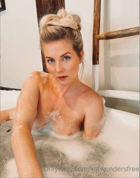 Kat Wonders Nude Bath Nipple Tease Onlyfans Set Leaked on fansgirls.net