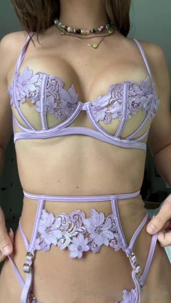 Full Video : Natalie Roush Nude Hot Lingerie Try-On Haul Onlyfans on fansgirls.net