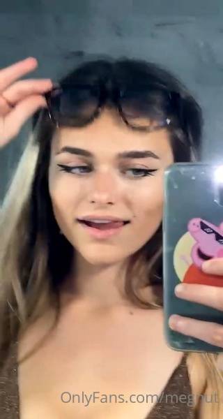 Megnutt02 Nude Mirror Selfie Tease Onlyfans Video Leaked on fansgirls.net