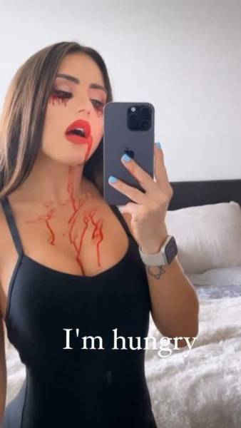 Giovanna Eburneo Bodysuit Zombie Cosplay Video Leaked - Brazil on fansgirls.net