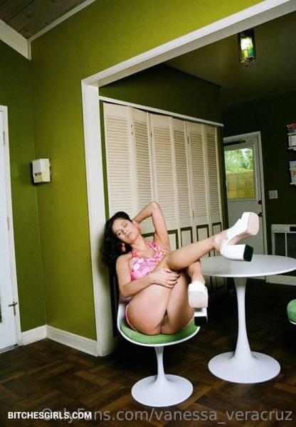 Vanessa Veracruz Nude Latina - Vanessa Onlyfans Leaked Naked Photos on fansgirls.net