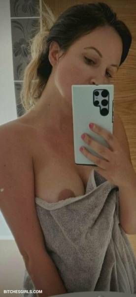 Rebecca Vocal Athlete Nude Youtuber Onlyfans Leaked on fansgirls.net