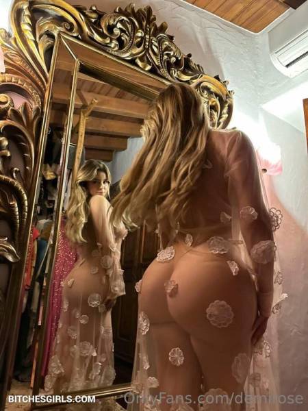 Demi Rose Instagram Naked Influencer - Onlyfans Leaked Nude Photo on fansgirls.net