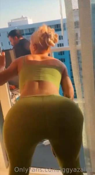 Iggy Azalea Leggings Twerk OnlyFans Video Leaked - Usa - Australia on fansgirls.net