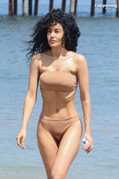 Massiel Taveras Stuns in a Bikini on the Beach in Malibu (48 Photos) - France on fansgirls.net