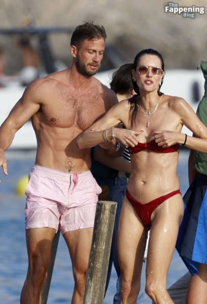 Alessandra Ambrosio is Seen with Alexander Smurfit Enjoying a Swim Together in Ibiza (39 Photos) - Brazil on fansgirls.net