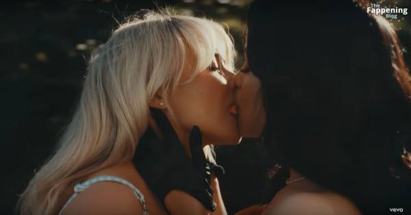 Sabrina Carpenter & Jenna Ortega Sexy – Taste (72 Pics + Video) on fansgirls.net