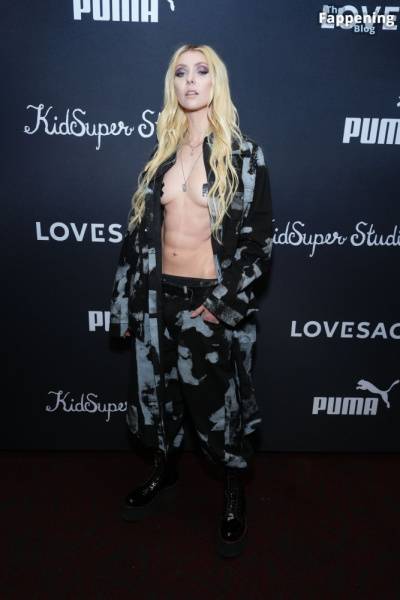 Taylor Momsen Goes Braless at the KidSuper’s Funny Business Comedy Fashion Show (25 Photos) - New York on fansgirls.net